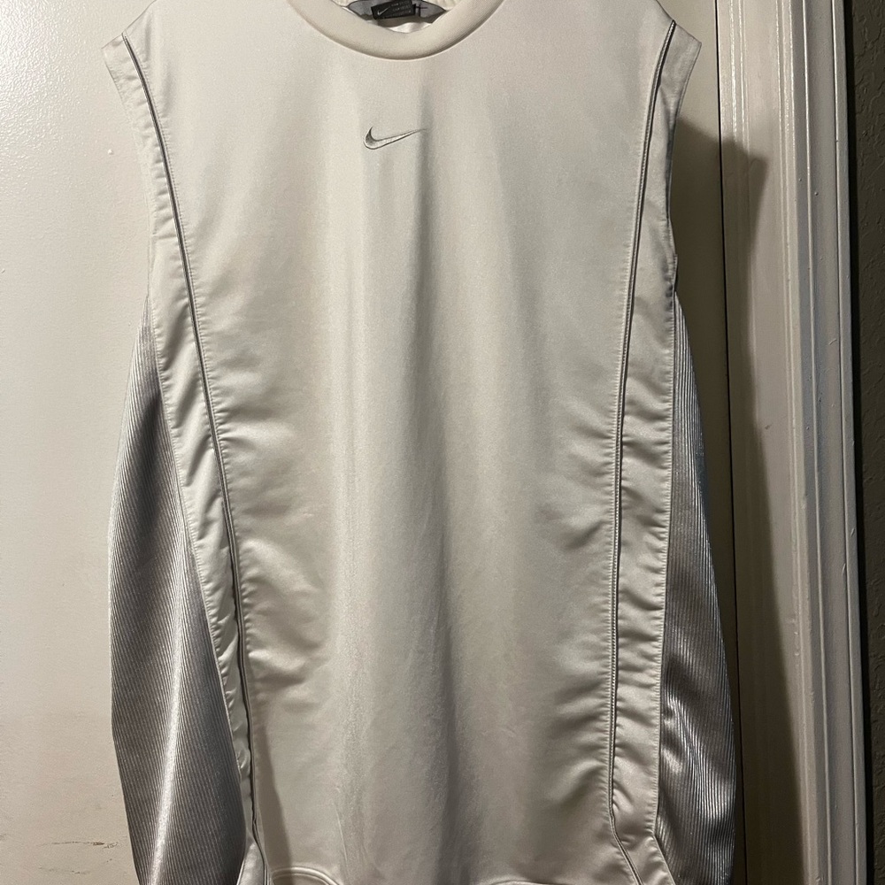 Nike White and Gray Sleeveless Top